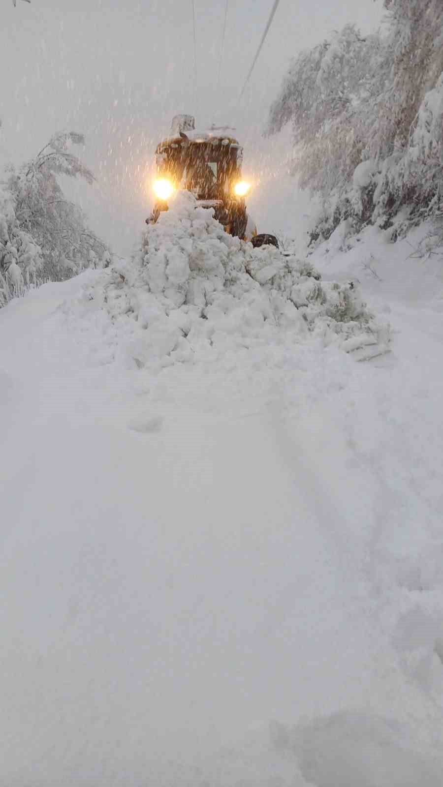 Zonguldak’ta kar nedeniyle 81 köy yolu ulaşıma kapandı