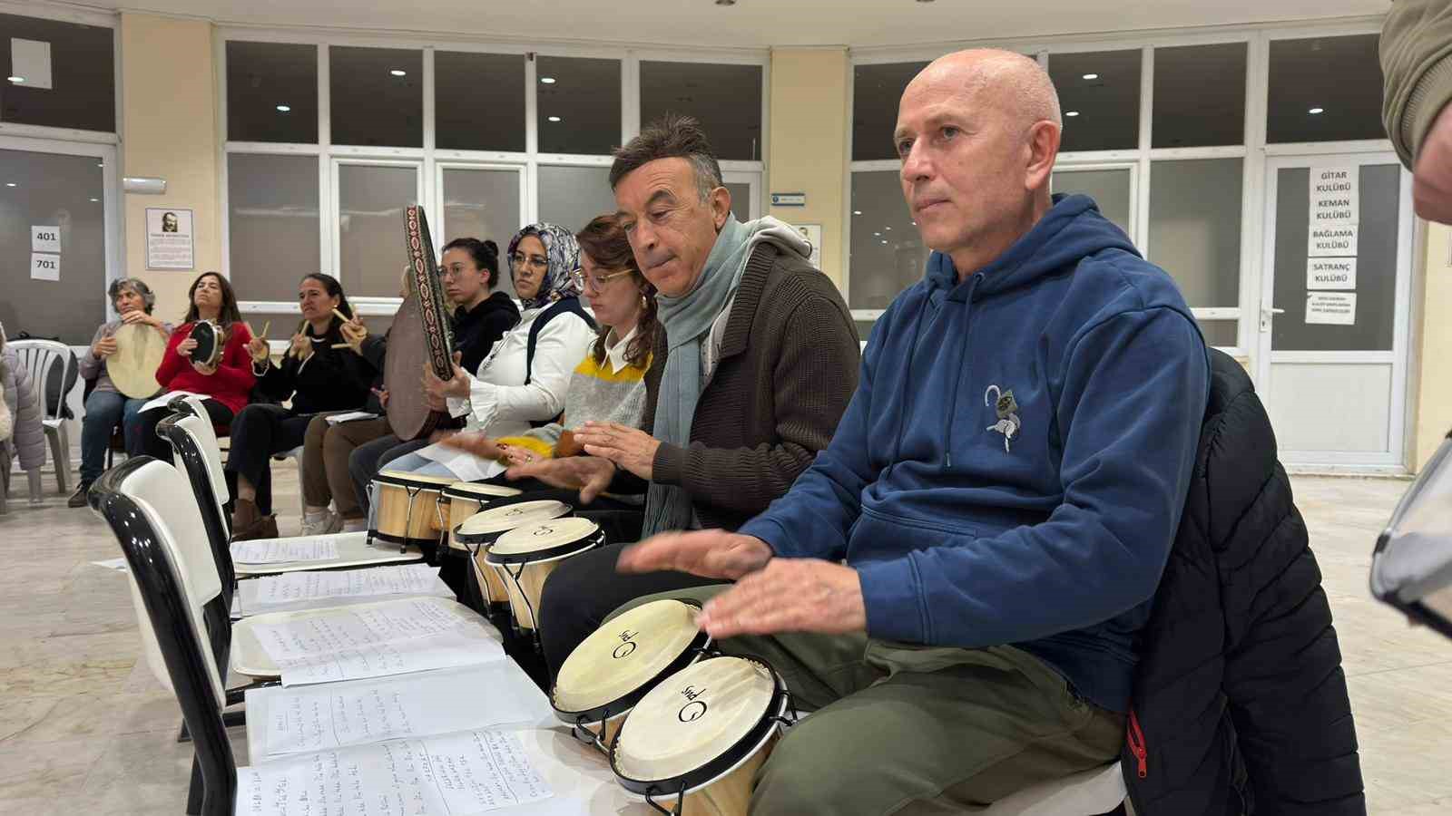 Aydın Büyükşehir, vatandaşları sanatla buluşturuyor