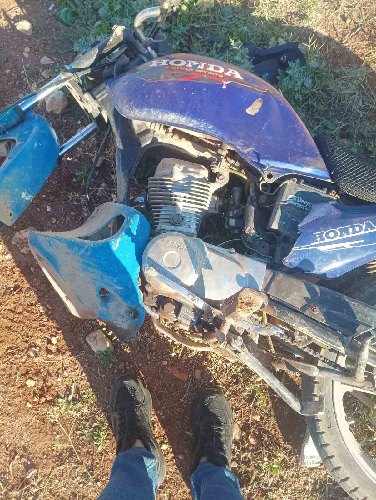Hatay’da refüje çarpan motosikletteki 2 çocuk hayatını kaybetti