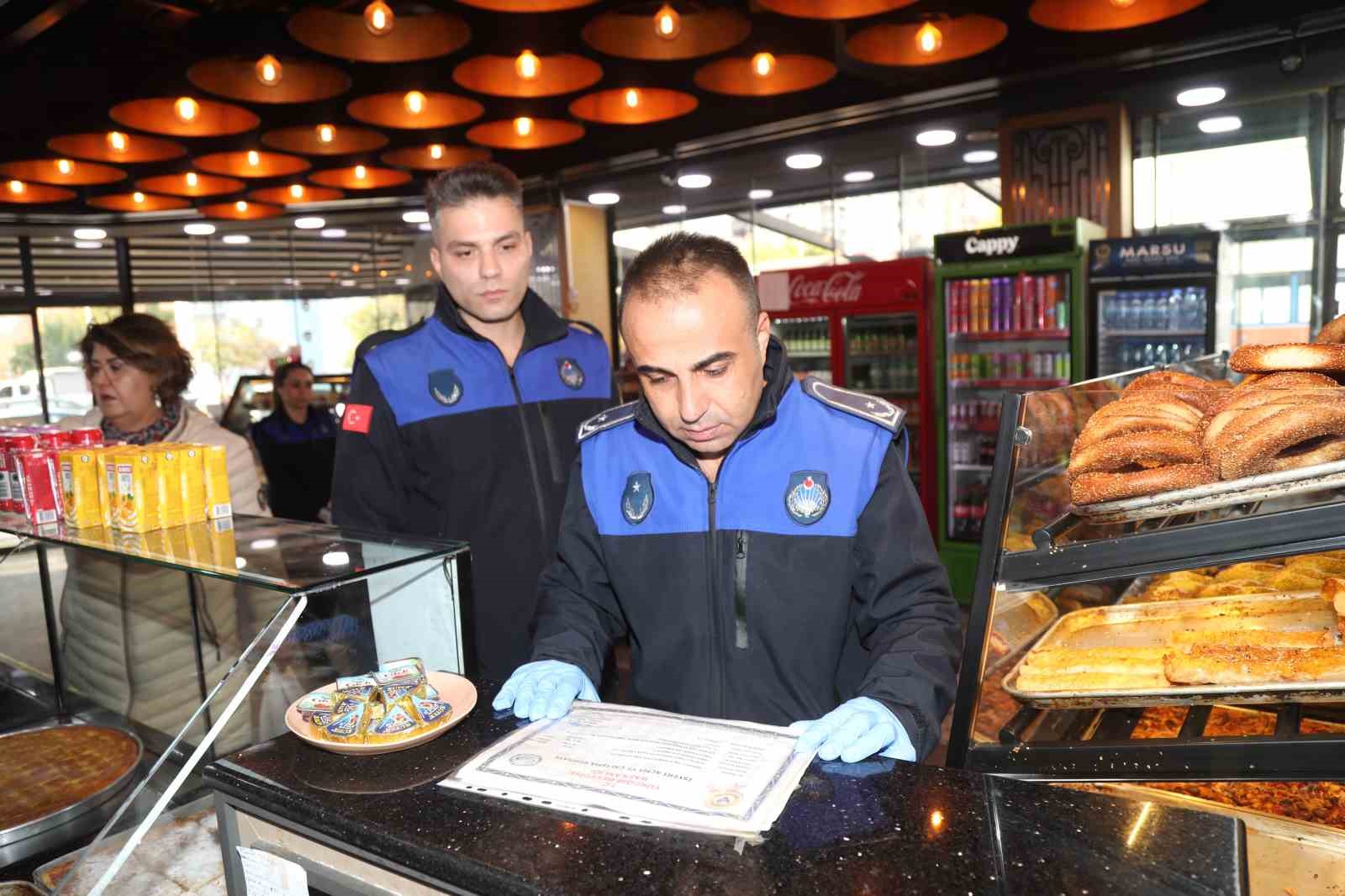 Yüreğir Belediyesi zabıta ekiplerinden yılbaşı öncesi sıkı denetim