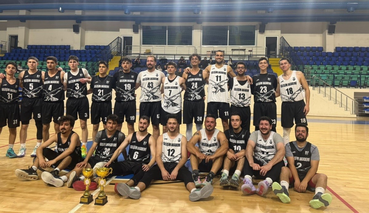 Moymul Spor Kütahya basketbolunda zirveye yerleşti