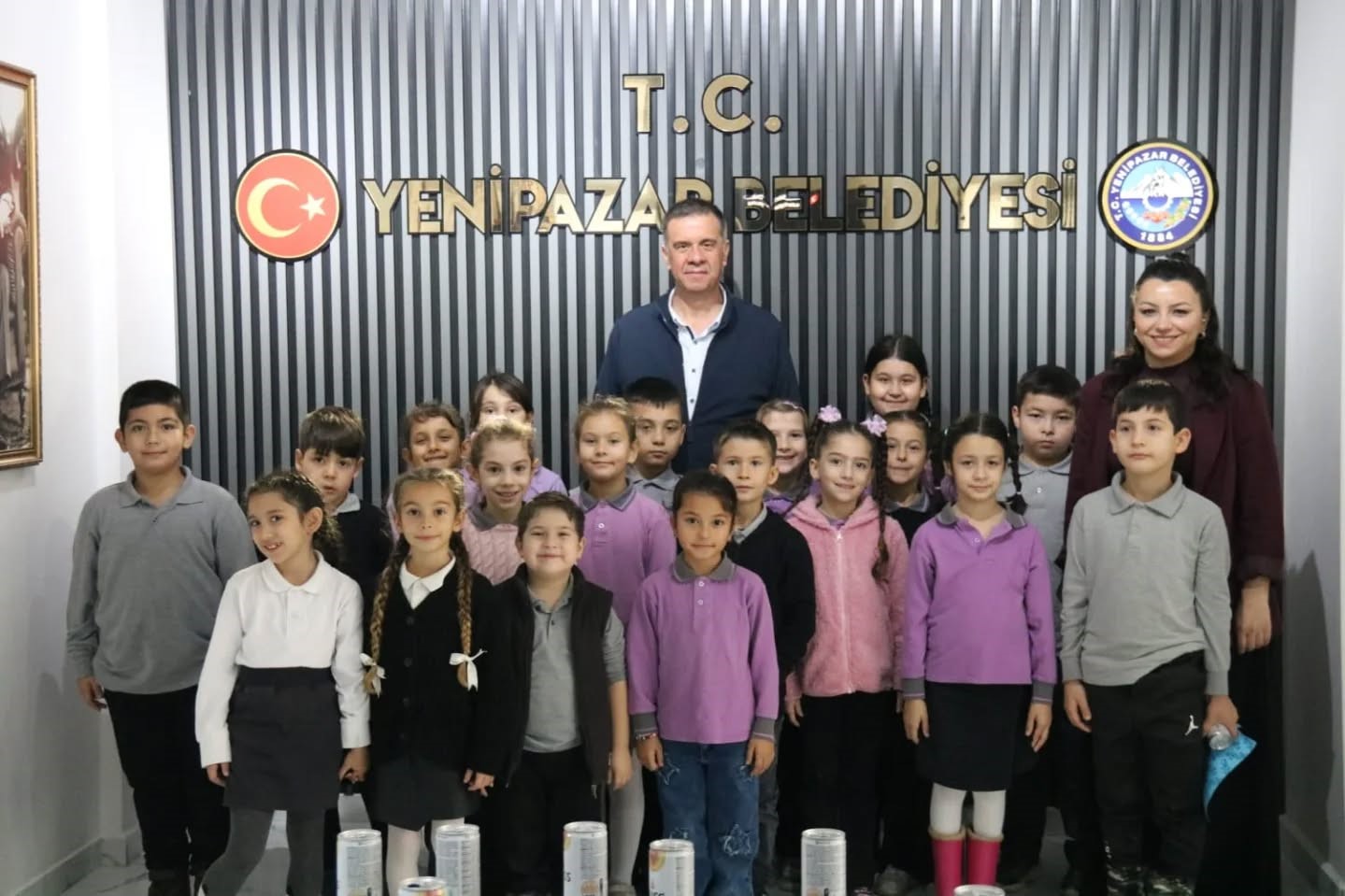 Başkan Ercan minik öğrencileri belediyede ağırladı
