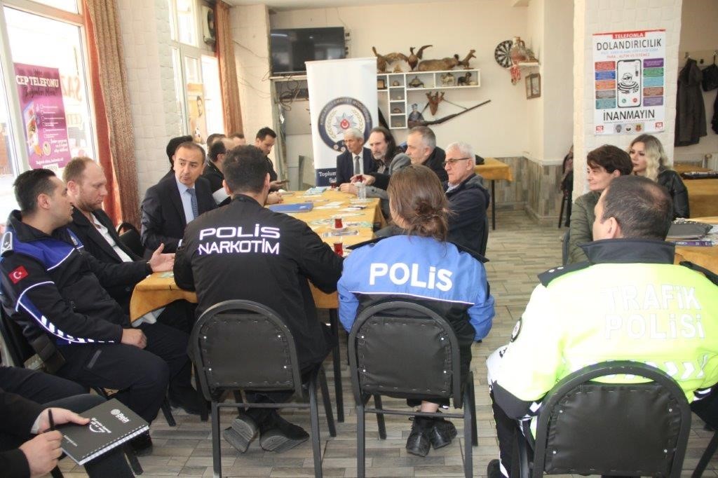 Kırklareli&rsquo;nde huzur toplantısı ger&ccedil;ekleştirildi
