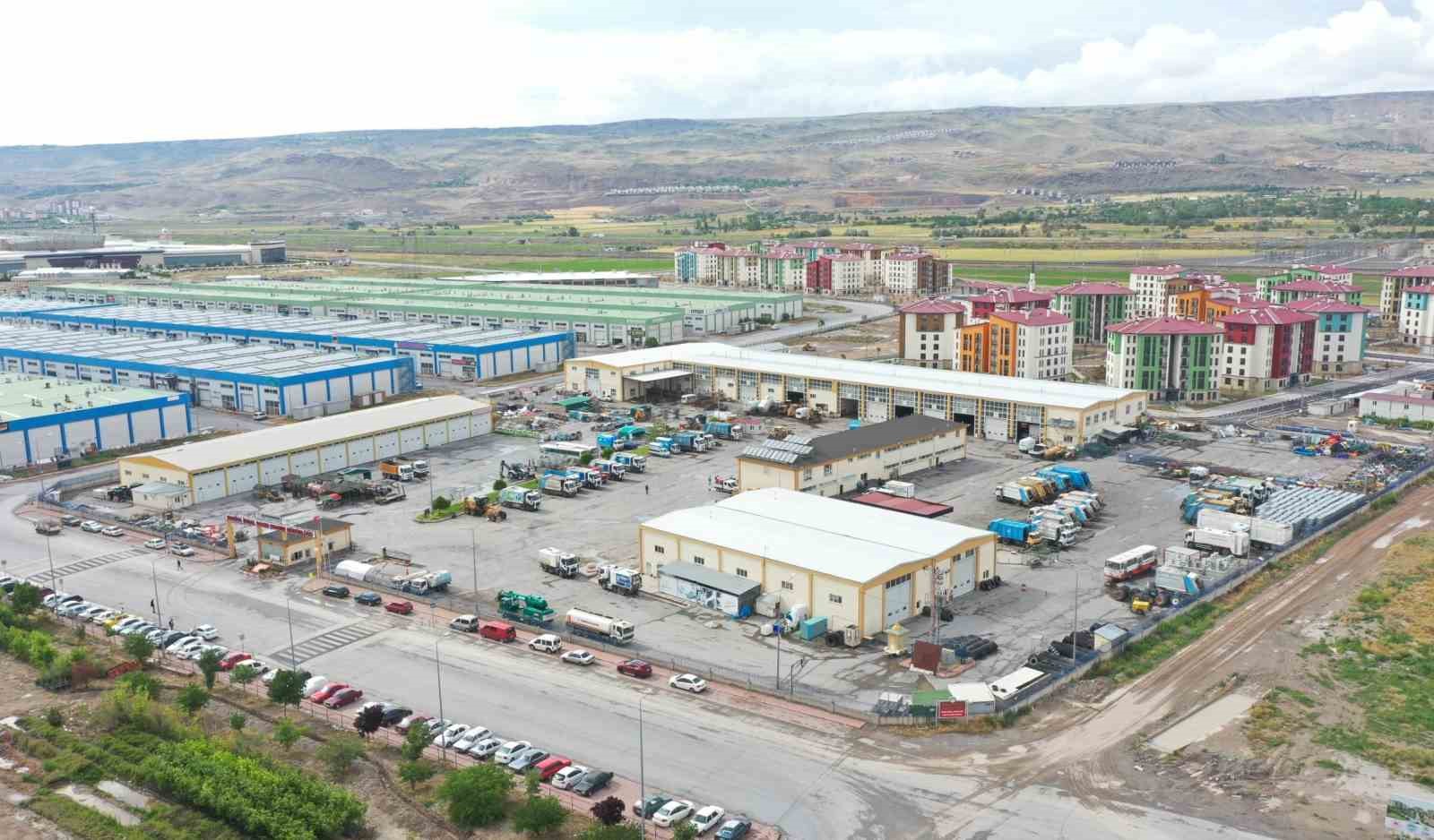 Başkan Çolakbayrakdar, "Kendi ürettiklerimizle rekor üstüne rekor tasarruf elde ettik"