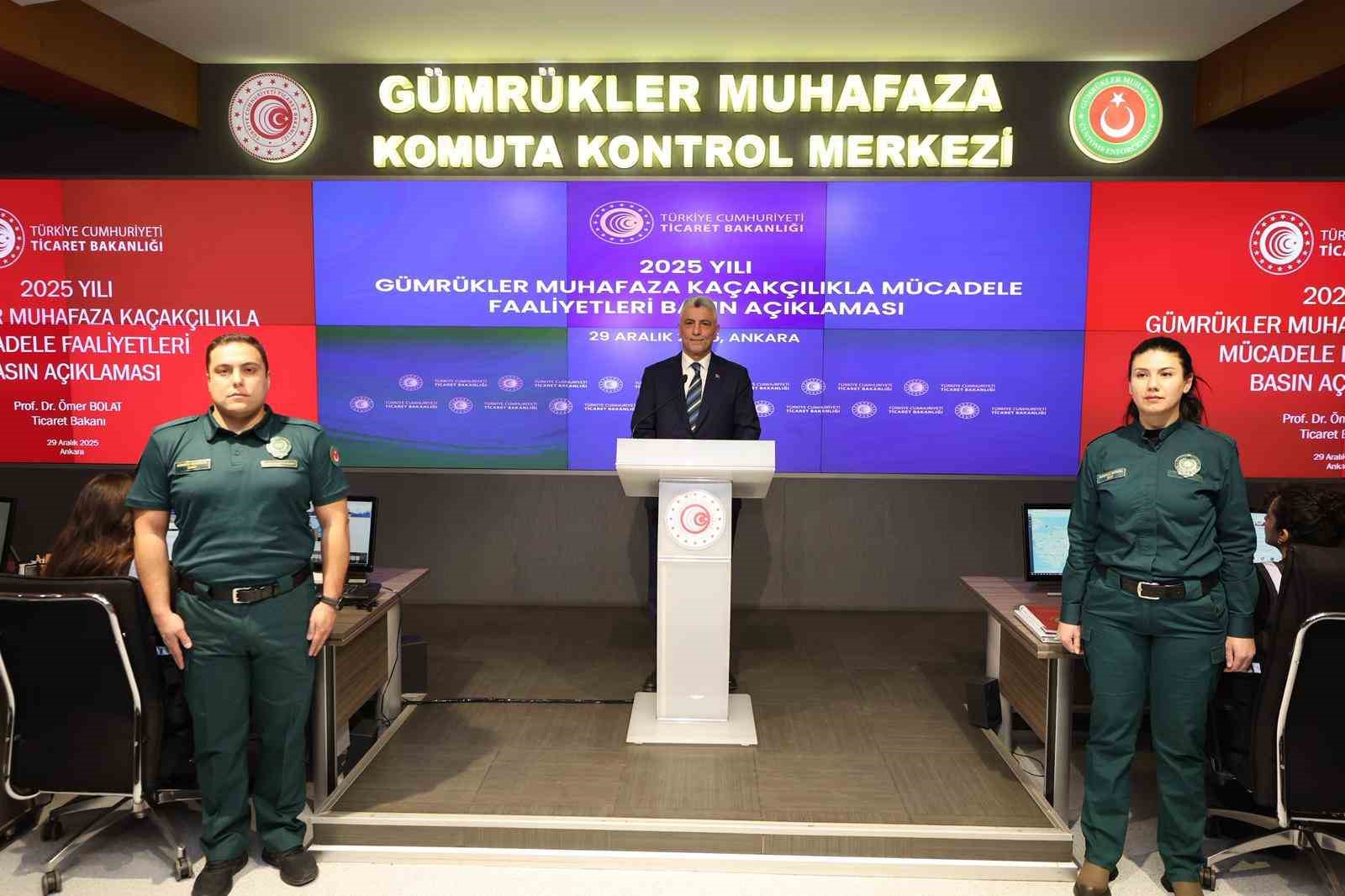 Bakan Bolat: "2025&rsquo;te y&uuml;zde 79 oranında artışla 98 bu&ccedil;uk milyar liralık ticari eşya ve uyuşturucu madde yakalaması ger&ccedil;ekleştirildi"
