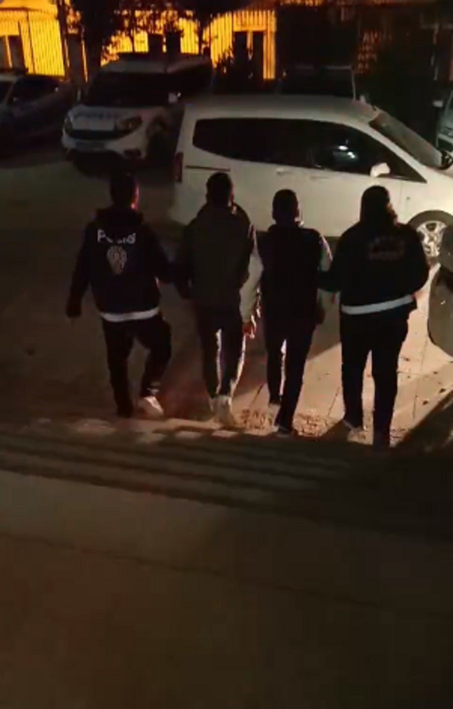 Kırıkhan&rsquo;da hırsızlık ş&uuml;phelisi 2 kişi yakalandı
