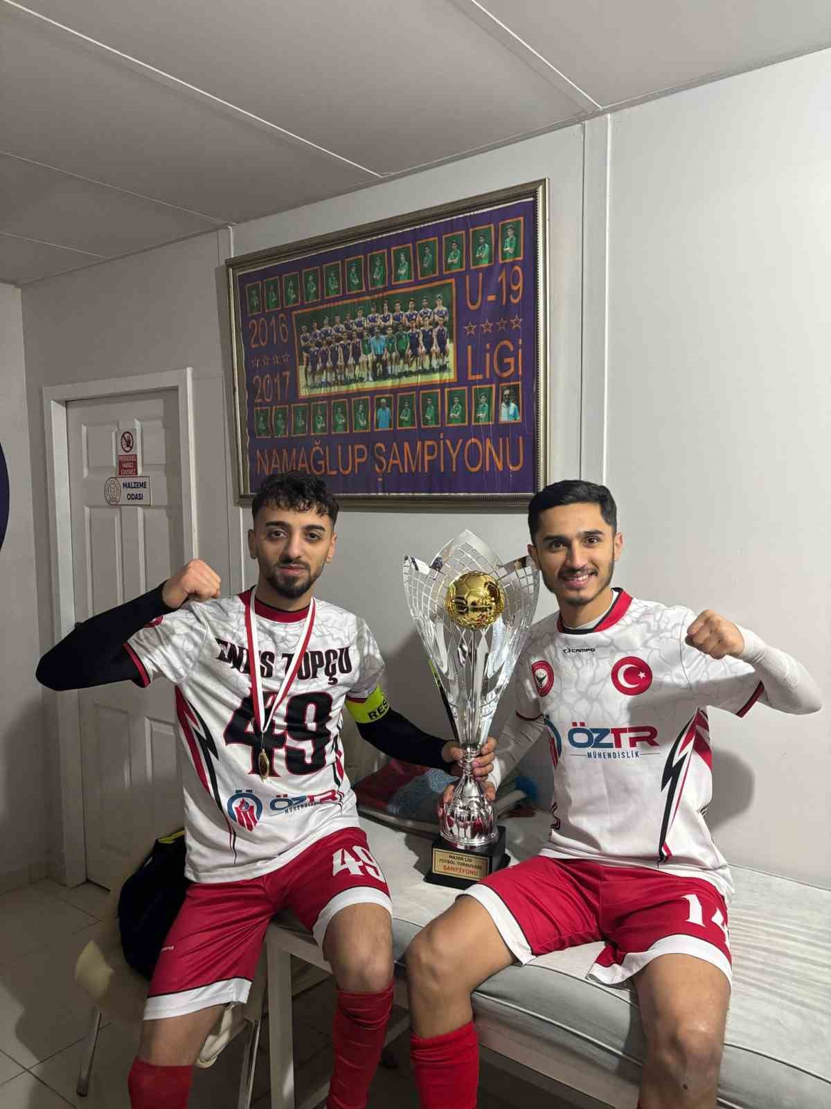 Major Futbol Ligi&rsquo;nde Ovalıbağ FK şampiyon oldu
