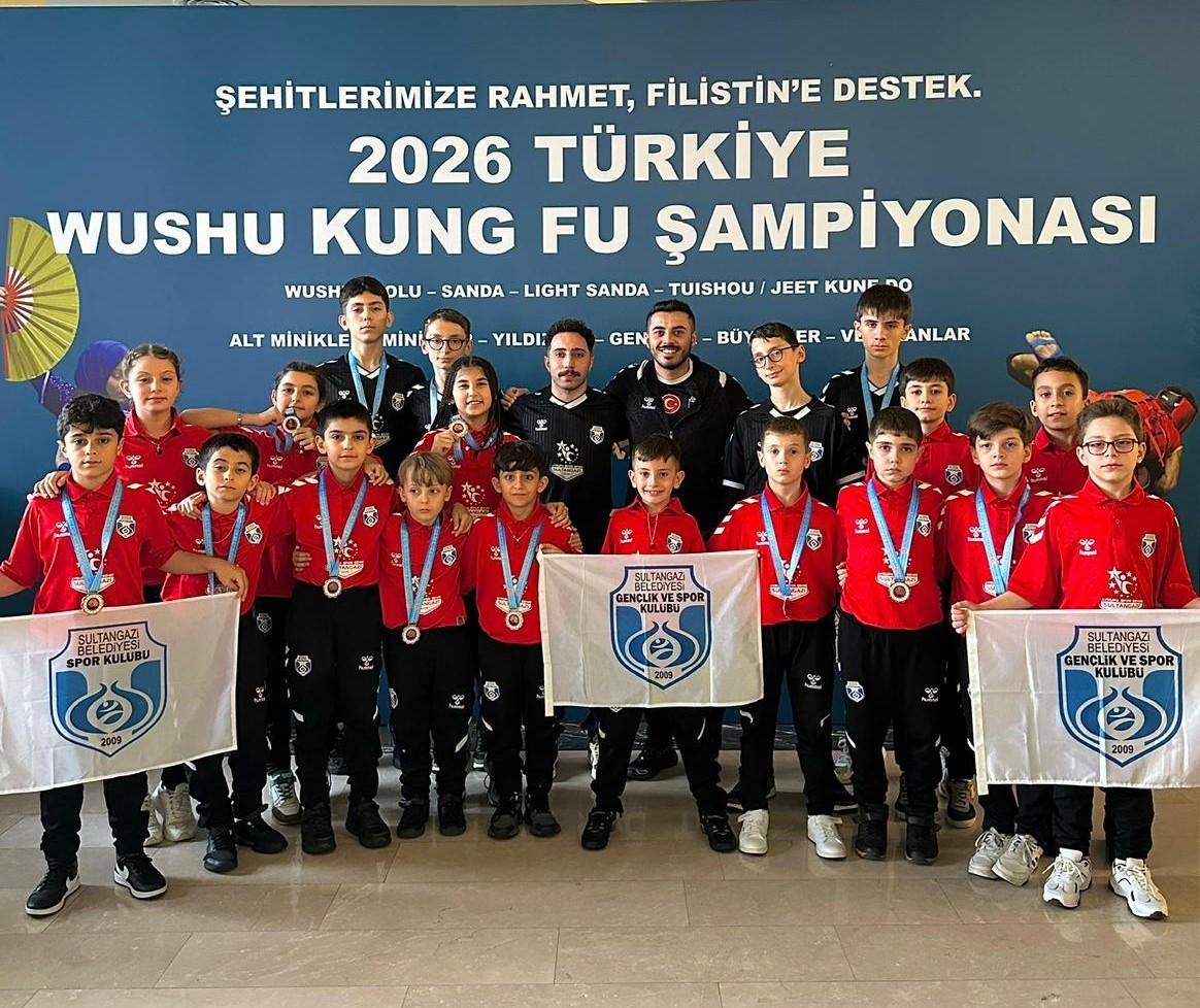 Sultangazili sporcular T&uuml;rkiye Şampiyonası&rsquo;nda 18 madalya kazandı
