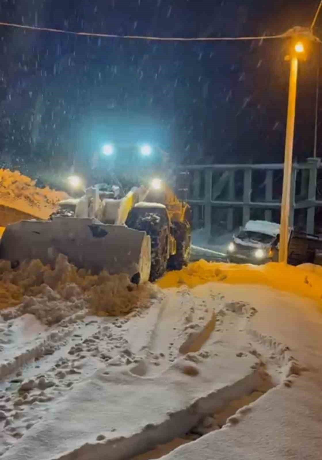 Siirt’te kapalı 251 köy yolunun 91’i ulaşıma açıldı