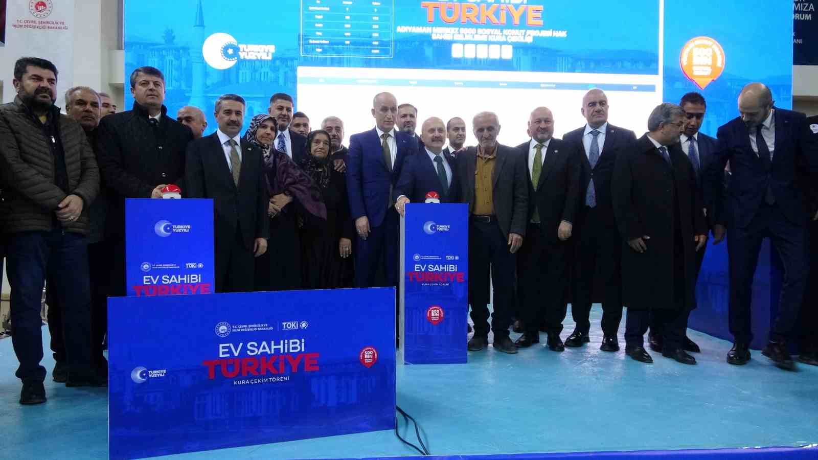 500 Bin Sosyal Konut Projesi ilk kurası Adıyaman&rsquo;da &ccedil;ekildi
