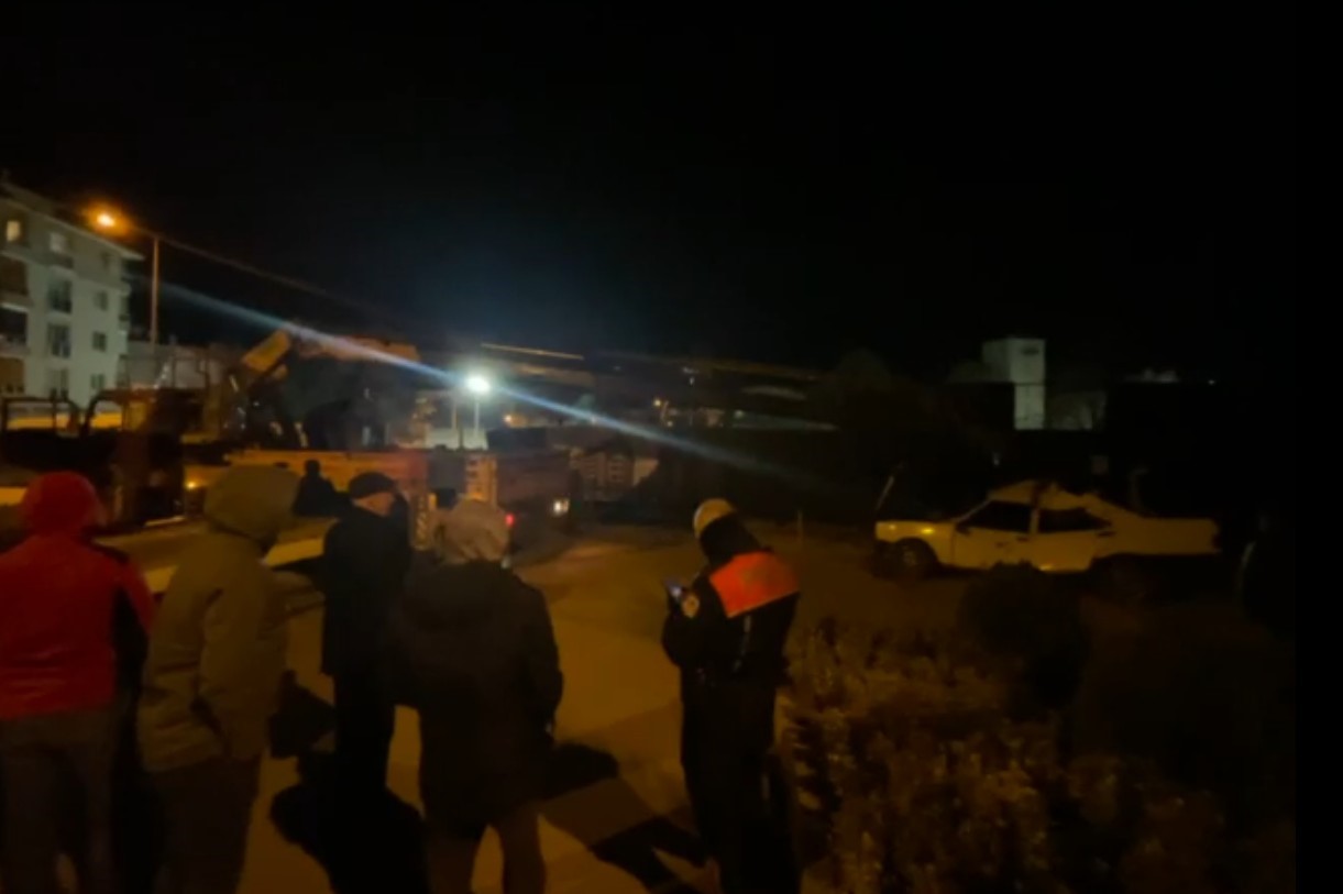 Kontrolden &ccedil;ıkan Tofaş inşaat sahasına u&ccedil;tu
