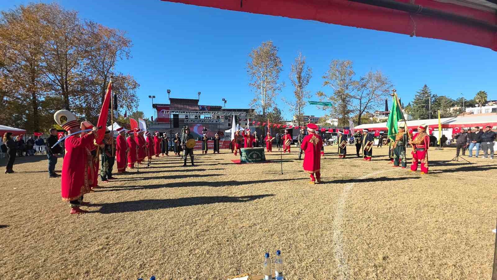 Toprakkale&rsquo;de kurtuluşun 104&rsquo;&uuml;nc&uuml; yılı coşkuyla kutlandı
