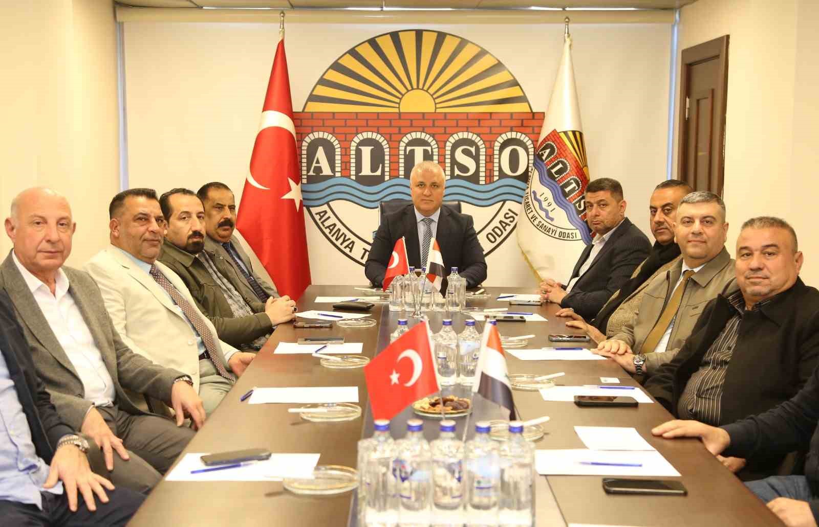 Başkan Erdem&rsquo;den Alanya&rsquo;ya yatırım daveti
