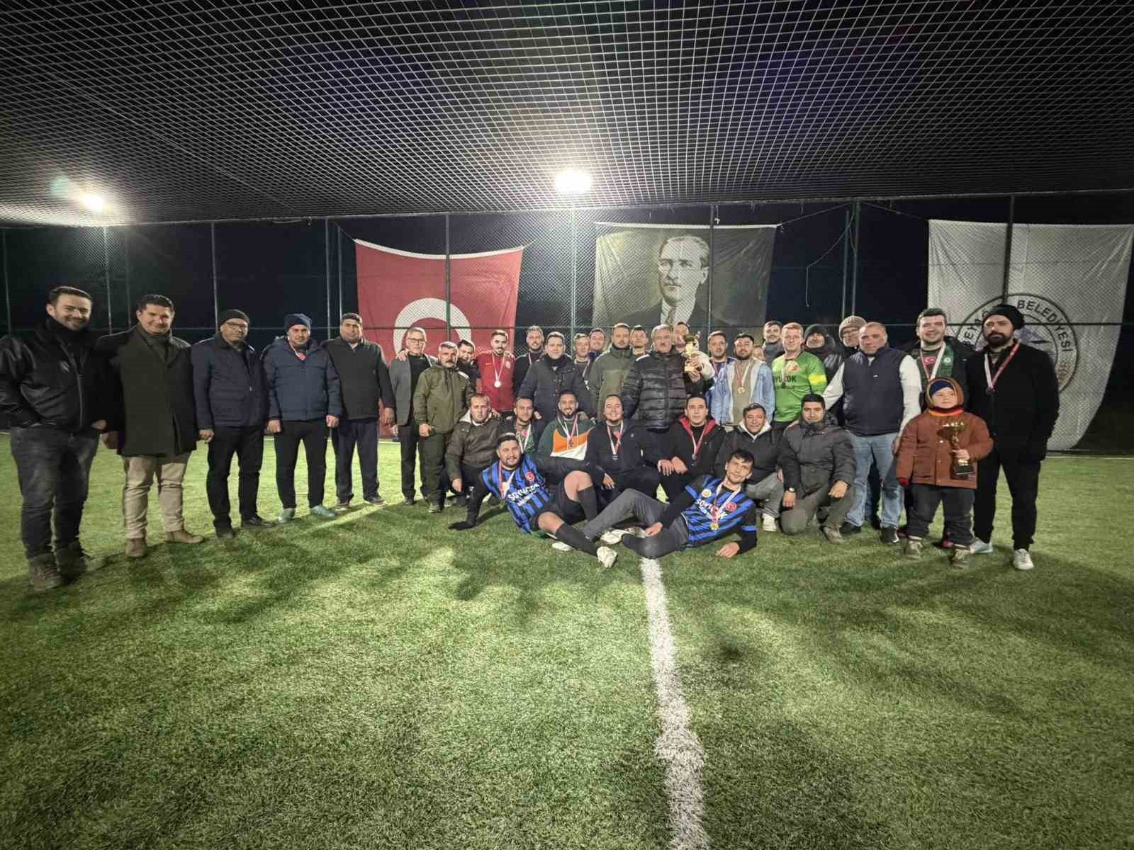 Beyağa&ccedil; Belediyesi Halı Saha Turnuvasında şampiyon belli oldu
