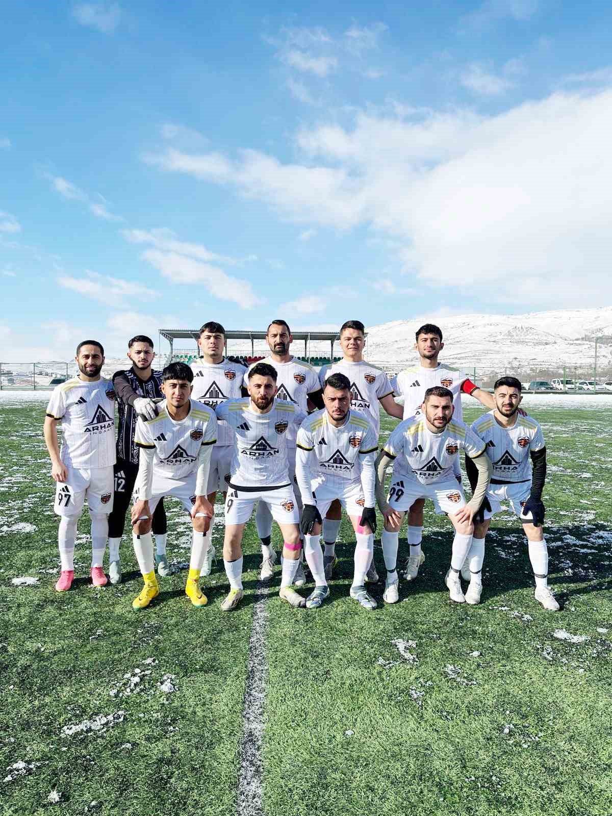 Kayseri &Uuml;lk&uuml;spor farklı kazandı
