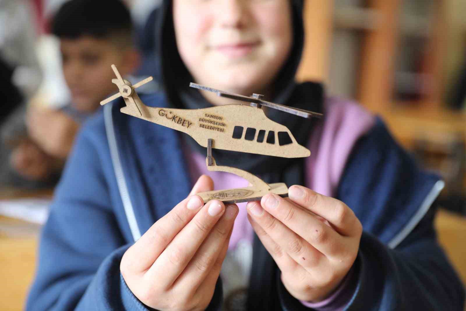 Kırsaldaki 3 bin 800 öğrenci bilimle buluştu