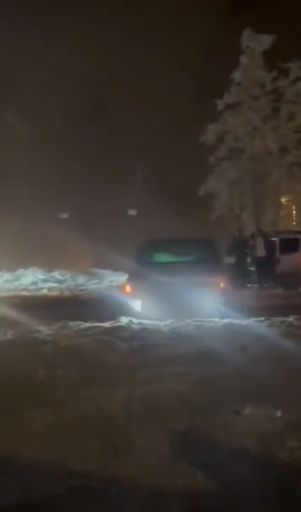 Uludağ’da drift pahalıya patladı: Jandarma tespit ettiği araçları trafikten men etti