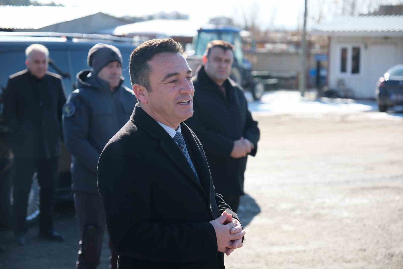 Dökmeci’den personele 4’er bin lira yılbaşı primi