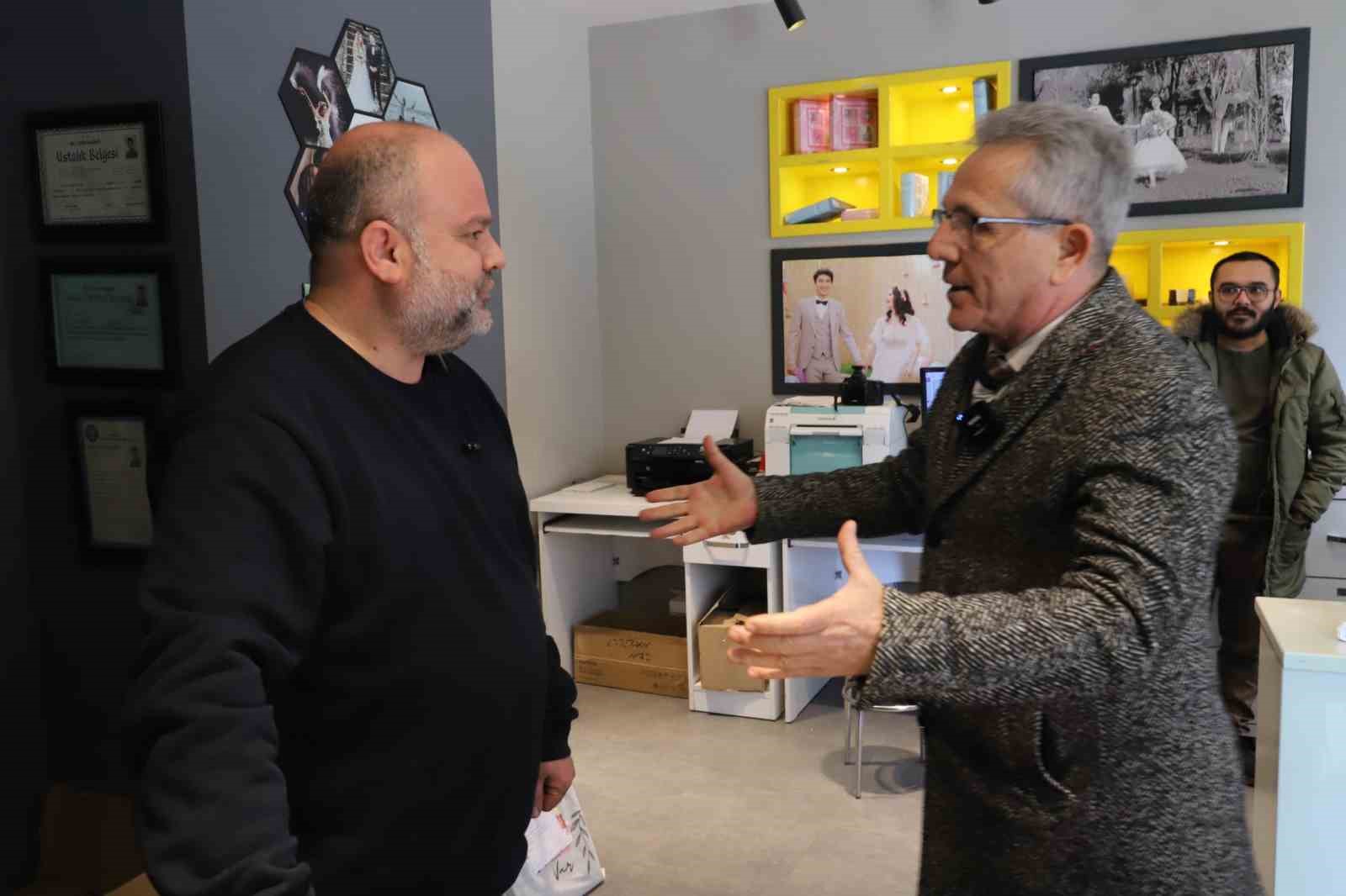 Başkan Tetik&rsquo;ten Nazilli esnafına yeni yıl kutlaması
