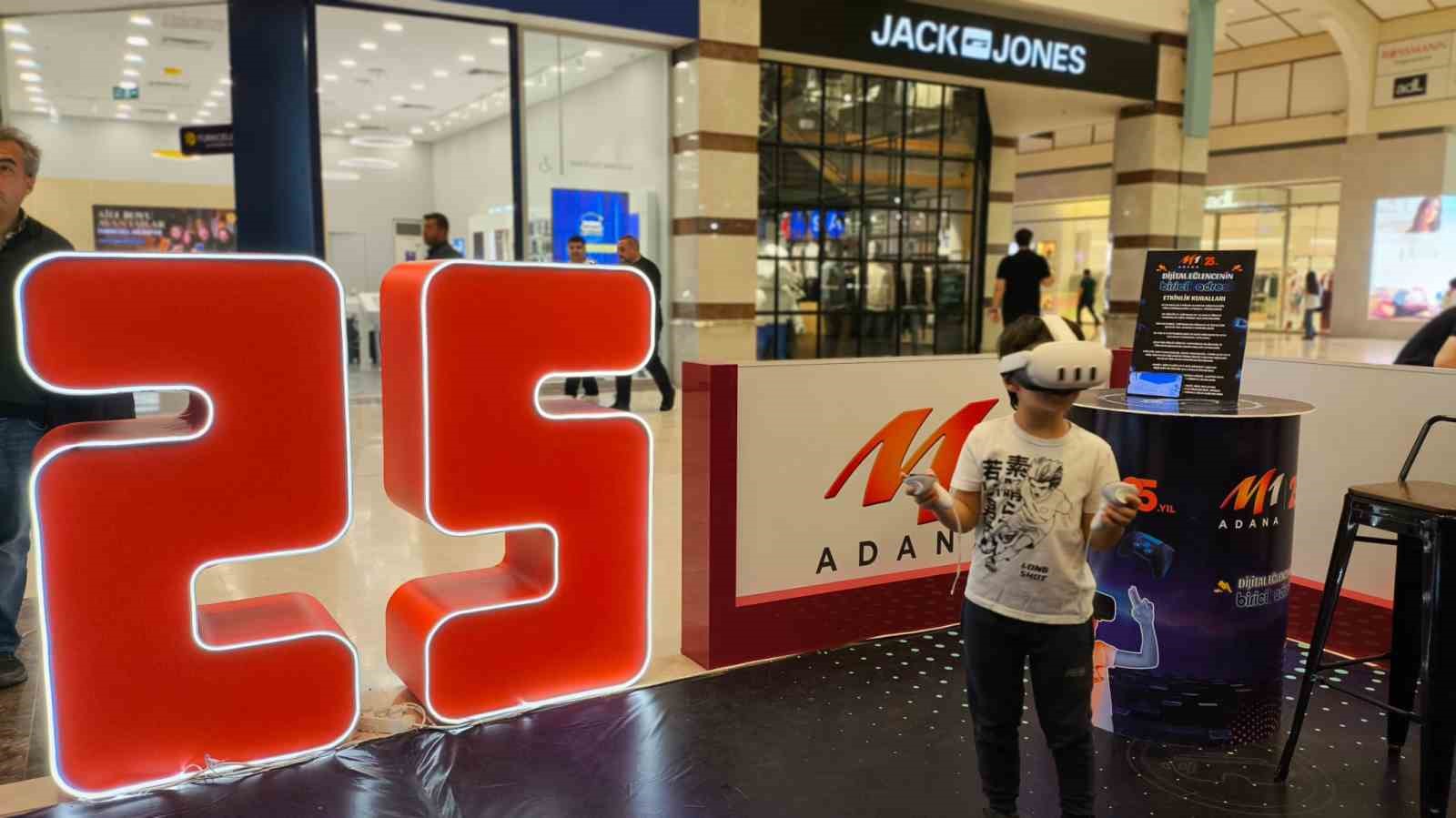 M1 Adana AVM 25’inci yılını kutluyor