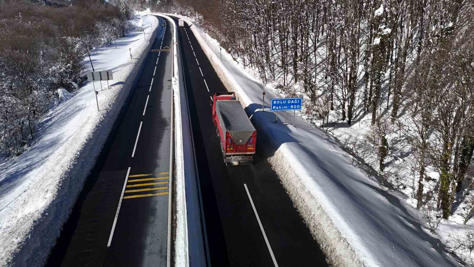 Bolu Dağı’nda kartpostallık görüntüler