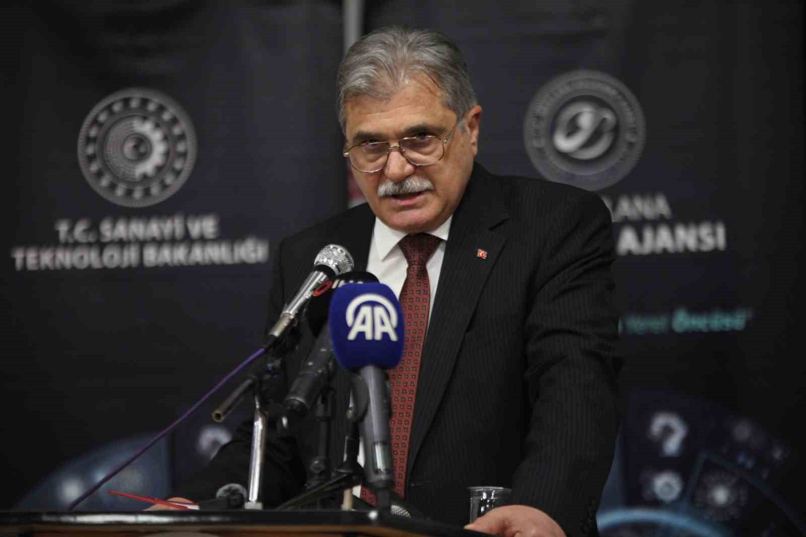 Konya’da kooperatifçiliğin kahramanları ödüllendirildi