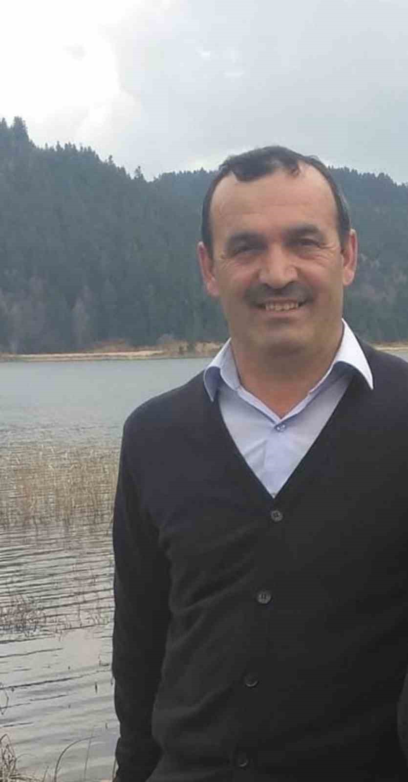 Mekke&rsquo;de ring otob&uuml;s&uuml;n&uuml;n &ccedil;arptığı T&uuml;rk umreci memleketi Sakarya&rsquo;da defnedildi
