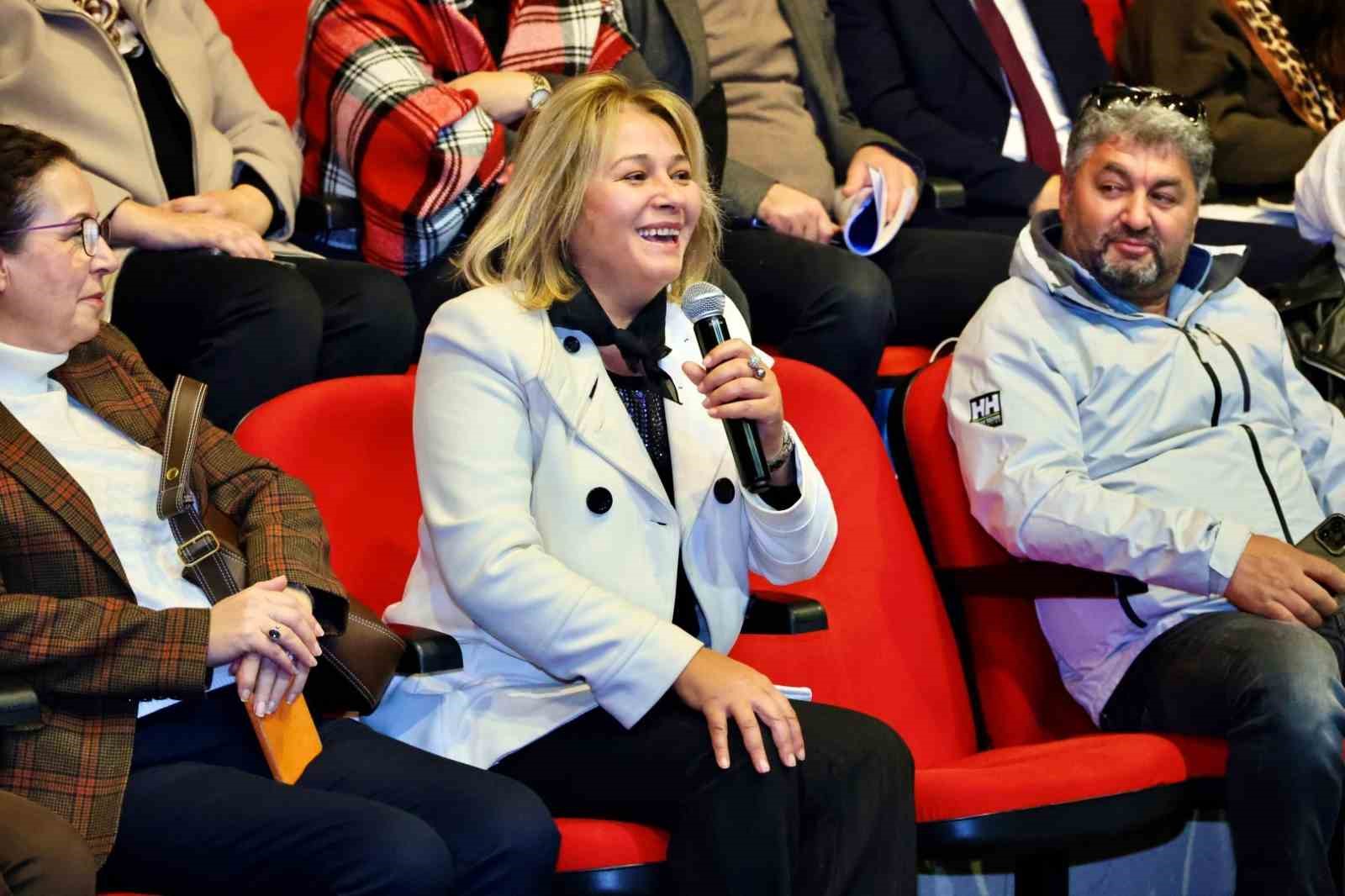 2025 yılının son muhtarlar toplantısı ger&ccedil;ekleşti
