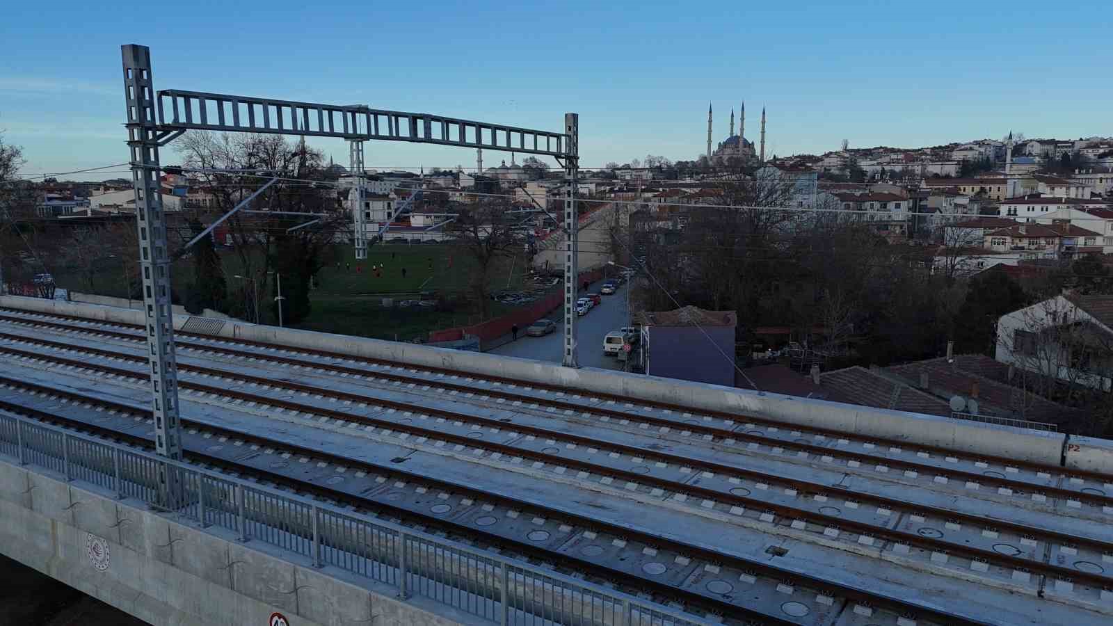 Hızlı tren projesi Edirne etabının yüzde 98’i tamamlandı