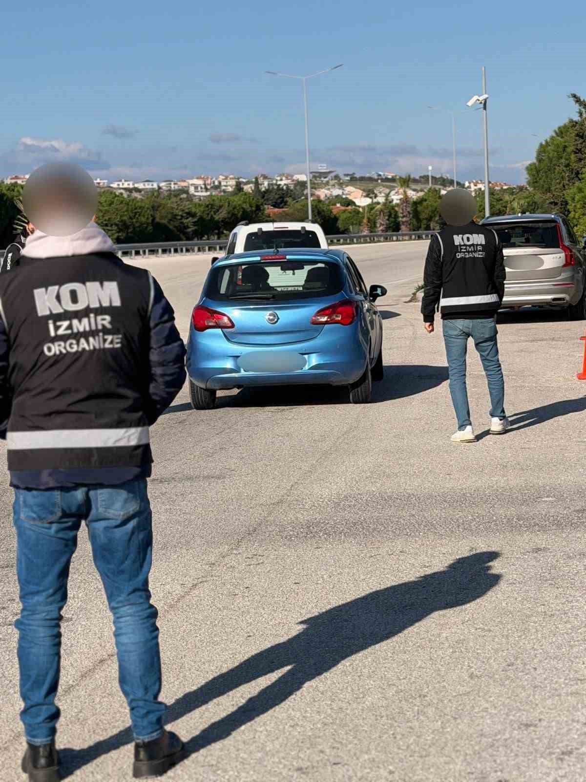 &Ccedil;eşme&rsquo;de yılbaşı &ouml;nlemleri &uuml;st seviyeye &ccedil;ıkarıldı
