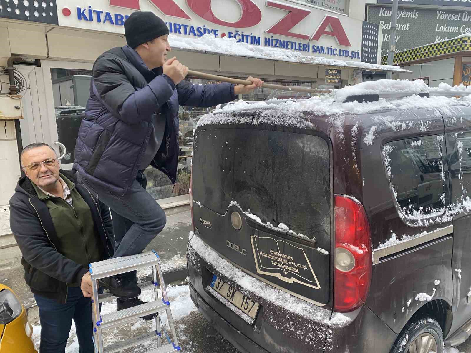Kastamonu’da kar yağışı etkili oldu