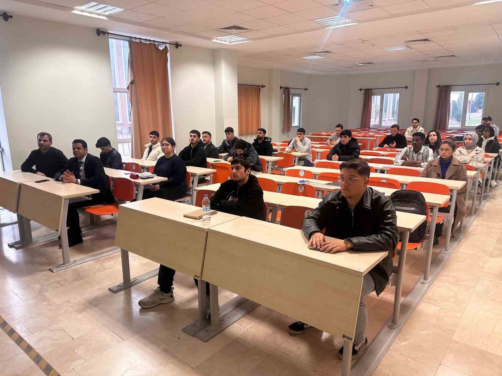 DSİ Eskişehir B&ouml;lge M&uuml;d&uuml;rl&uuml;ğ&uuml; BŞE&Uuml;&rsquo;de &lsquo;Su yapıları&rsquo; sunumu ger&ccedil;ekleştirdi
