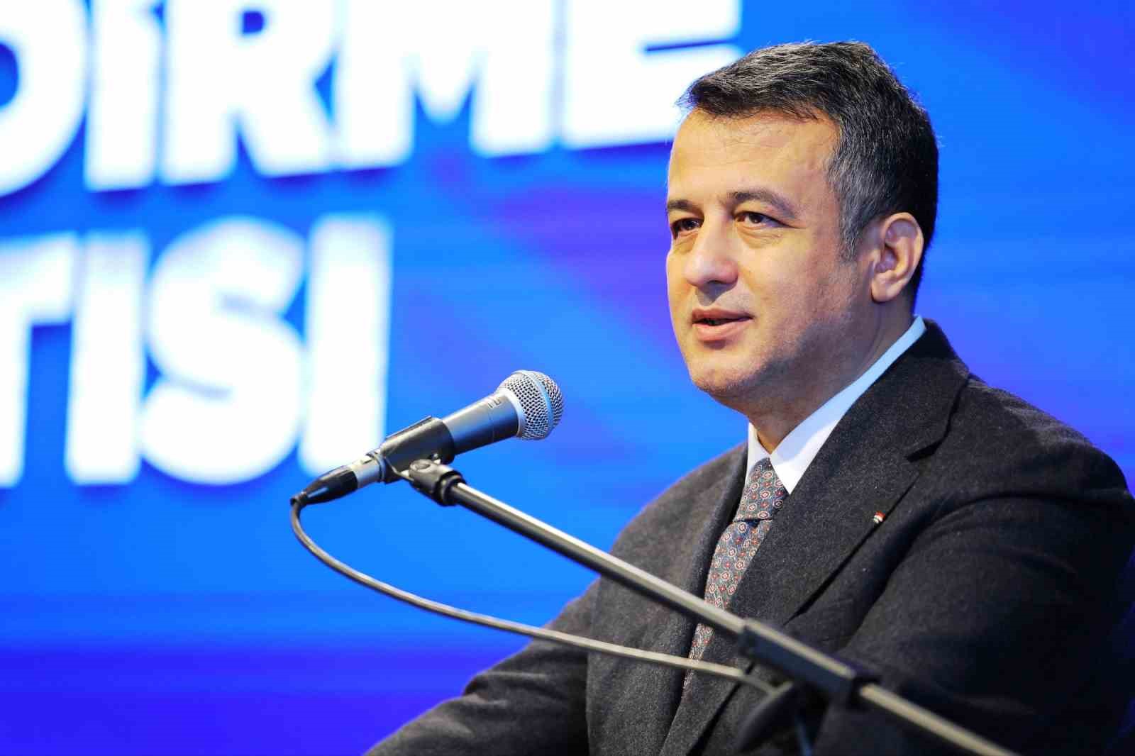 Deniz ve havuz g&ouml;rmeyen engellilere 5 yıldızlı hizmet: 10 binden fazla kişi yararlandı
