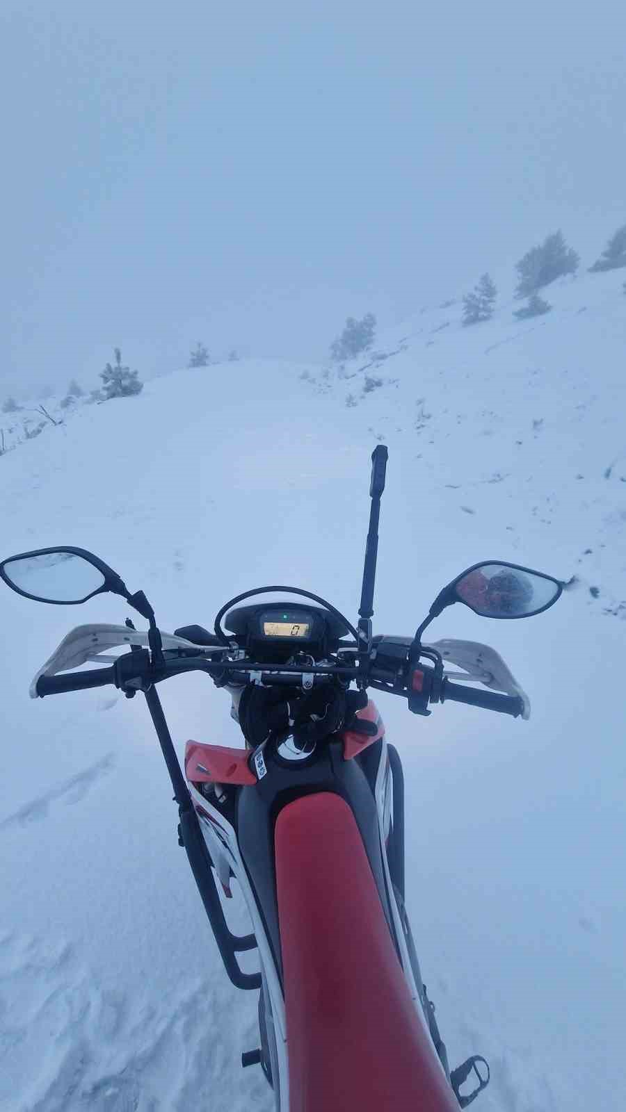 Muğla’da Göktepe beyaza büründü