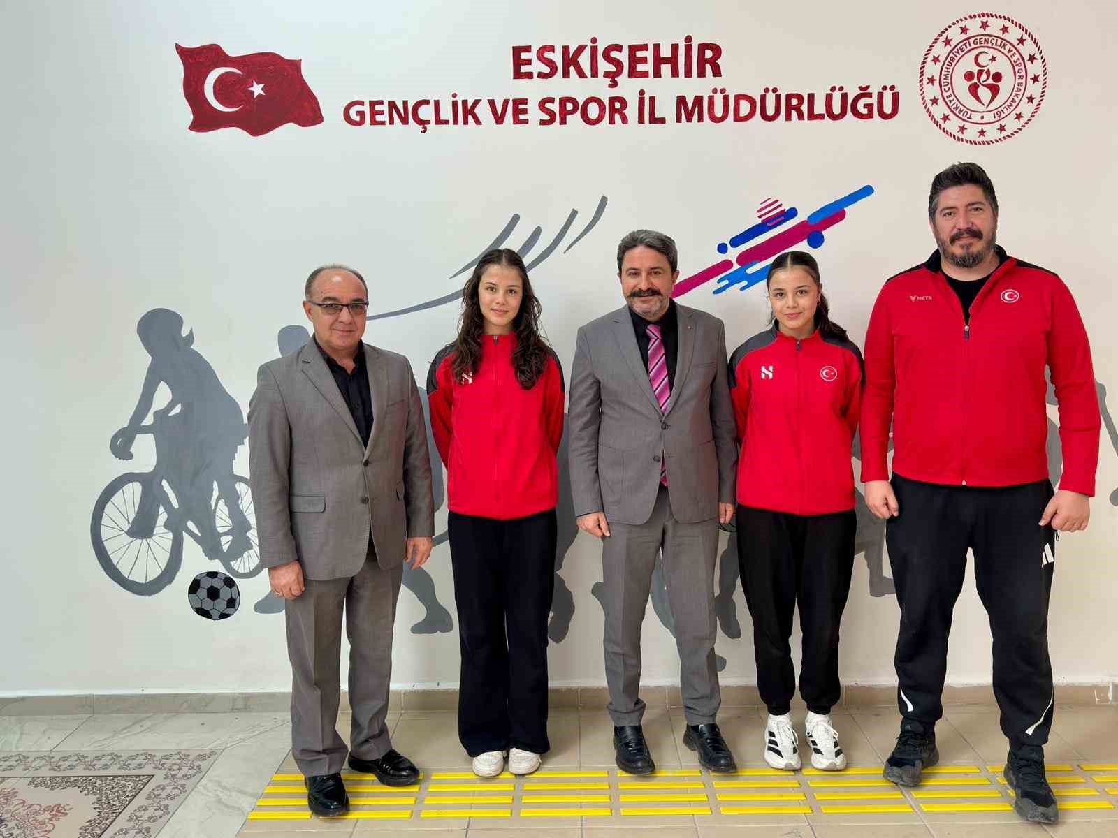 Eskişehirli milli sporcu ikizlerden Avrupa 3&rsquo;&uuml;nc&uuml;s&uuml; oldu
