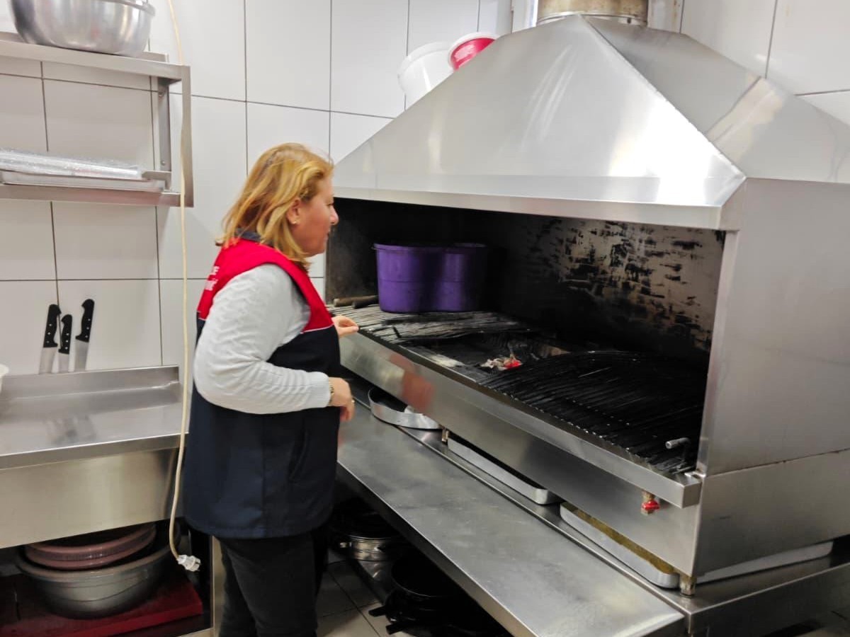 Vize&rsquo;de kuru yemiş, pastane ve i&ccedil;kili mekanlara yılbaşı denetimi
