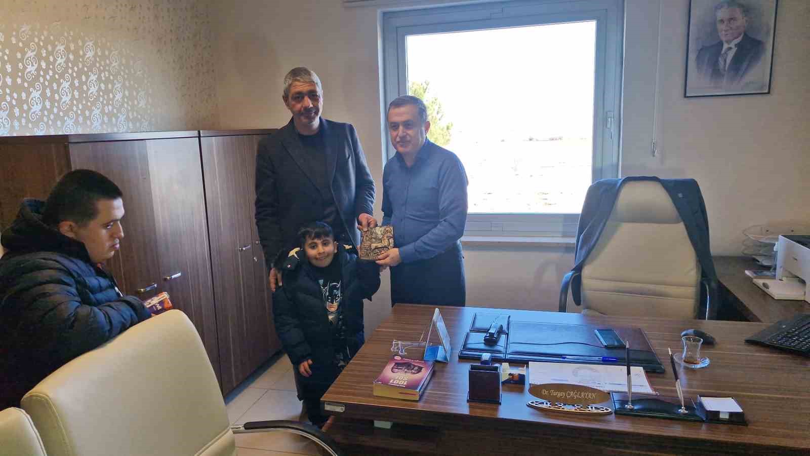 &Ouml;zel eğitim &ouml;ğrencileri hastane korkularını beyaz &ouml;nl&uuml;kle yendi
