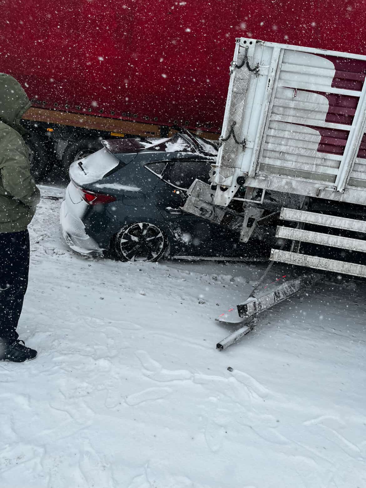 Siverek’te kar yağışı sonrası kazalar peş peşe geldi