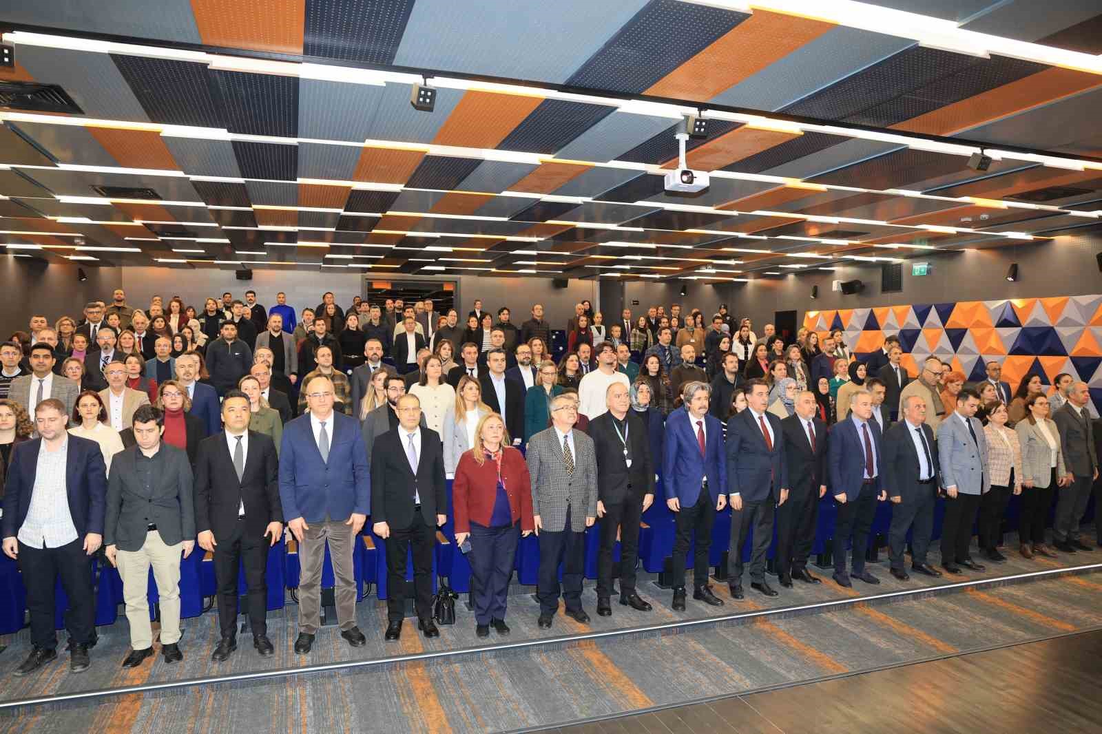 BUÜ’de 2024 yılı kalite ödülleri sahiplerini buldu