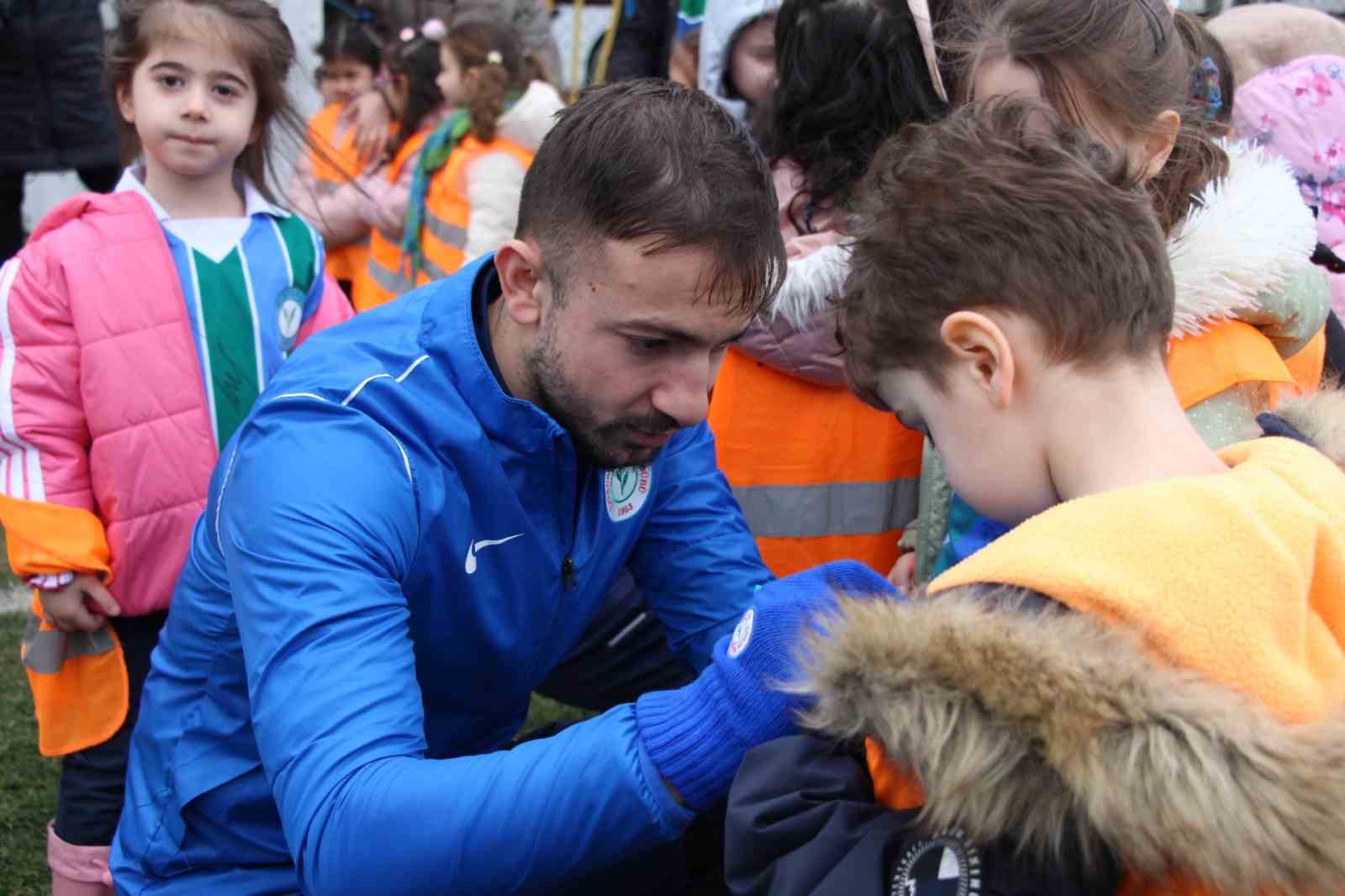 Miniklerden, Rizespor&rsquo;a ziyaret
