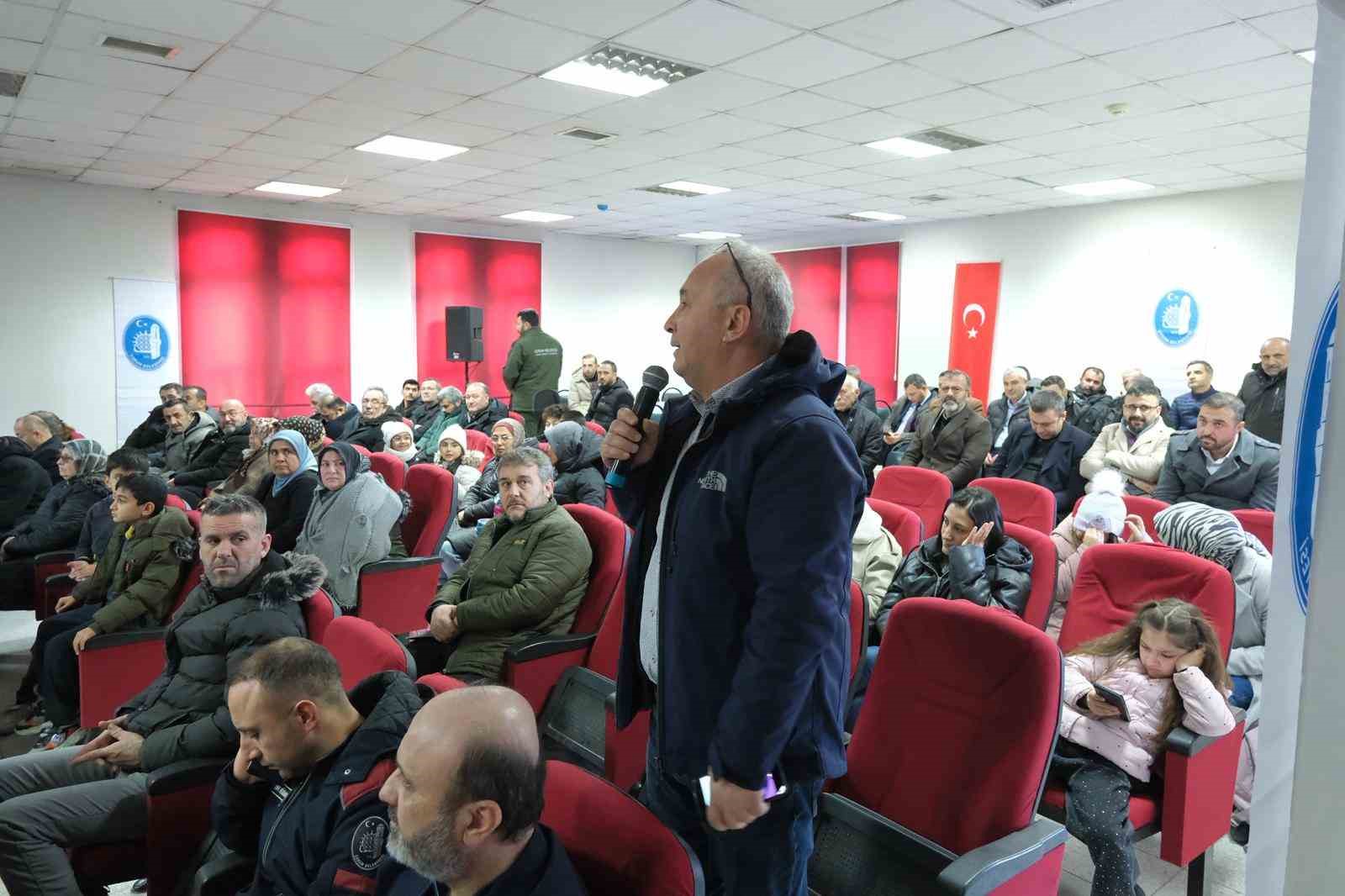 Başkan Aşgın &Ccedil;&ouml;pl&uuml; Mahallesi&rsquo;nde vatandaşların taleplerini dinledi
