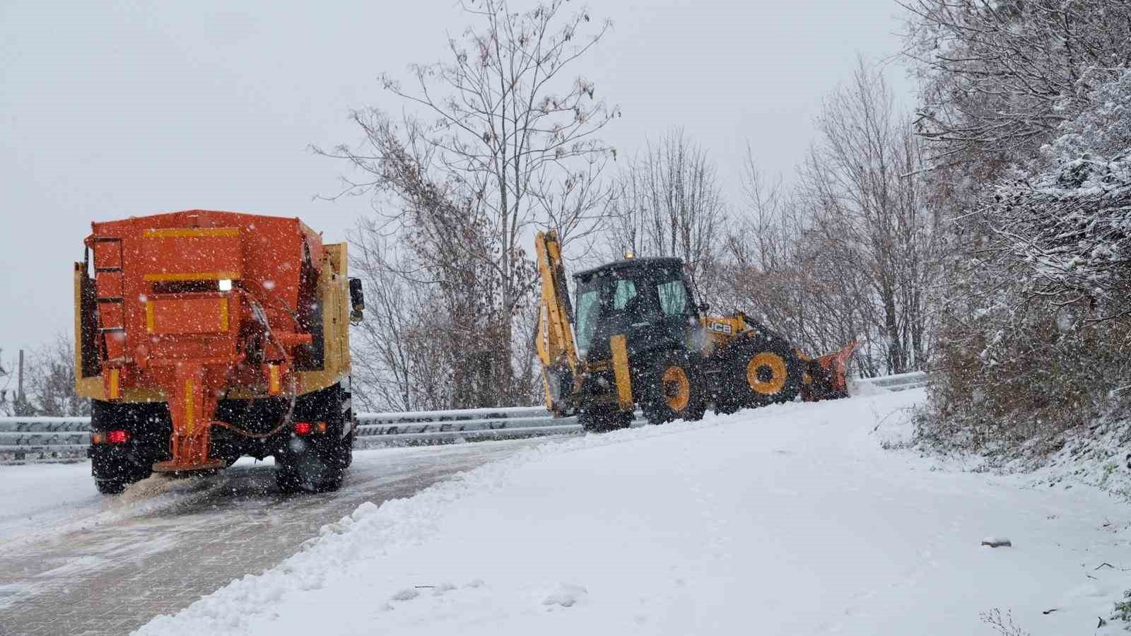 Yıldırım&rsquo;da &rsquo;kar&rsquo; teyakkuzu
