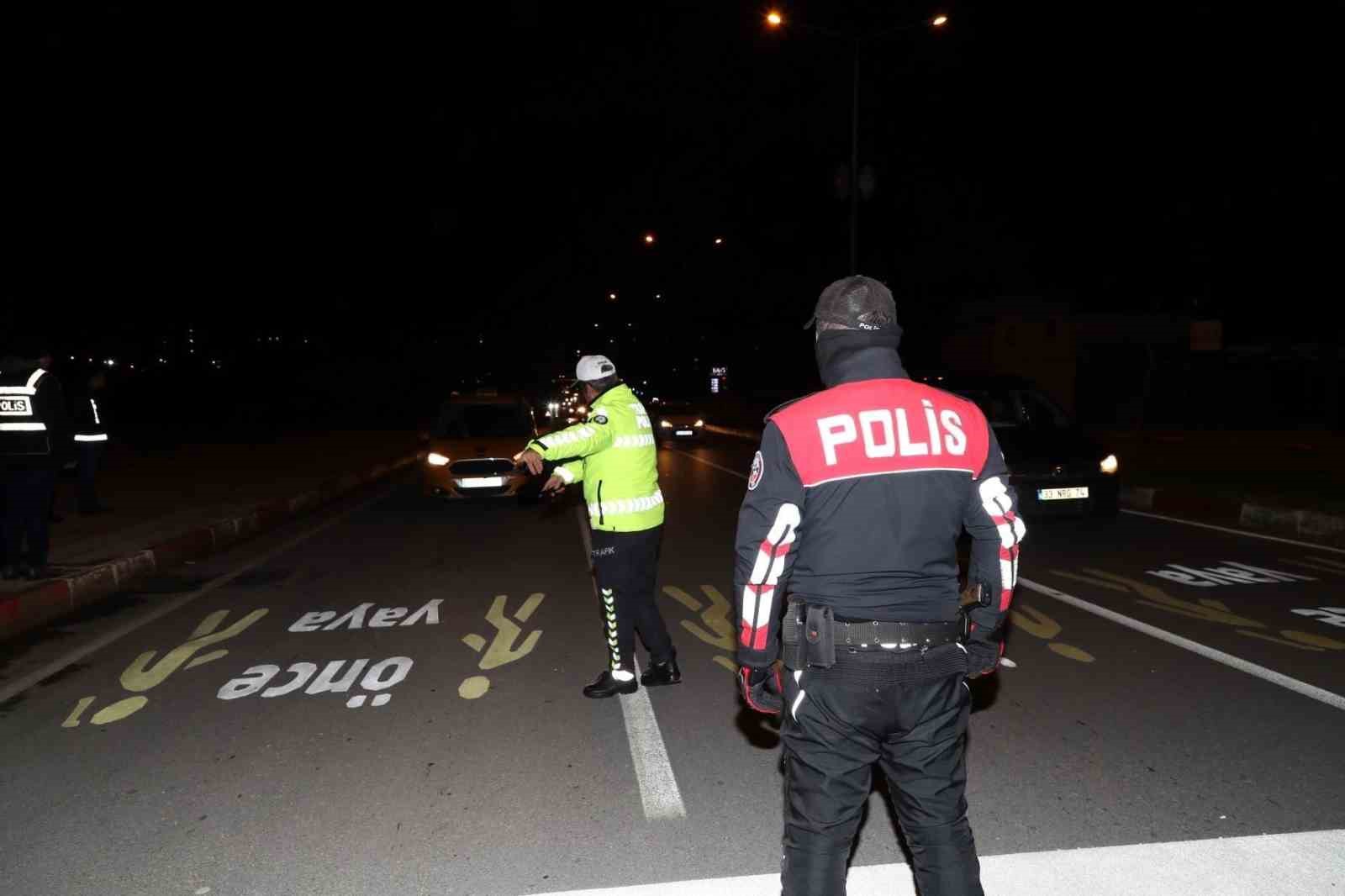 Yeni yıla güvenle: Erzincan’da kapsamlı yılbaşı tedbirleri