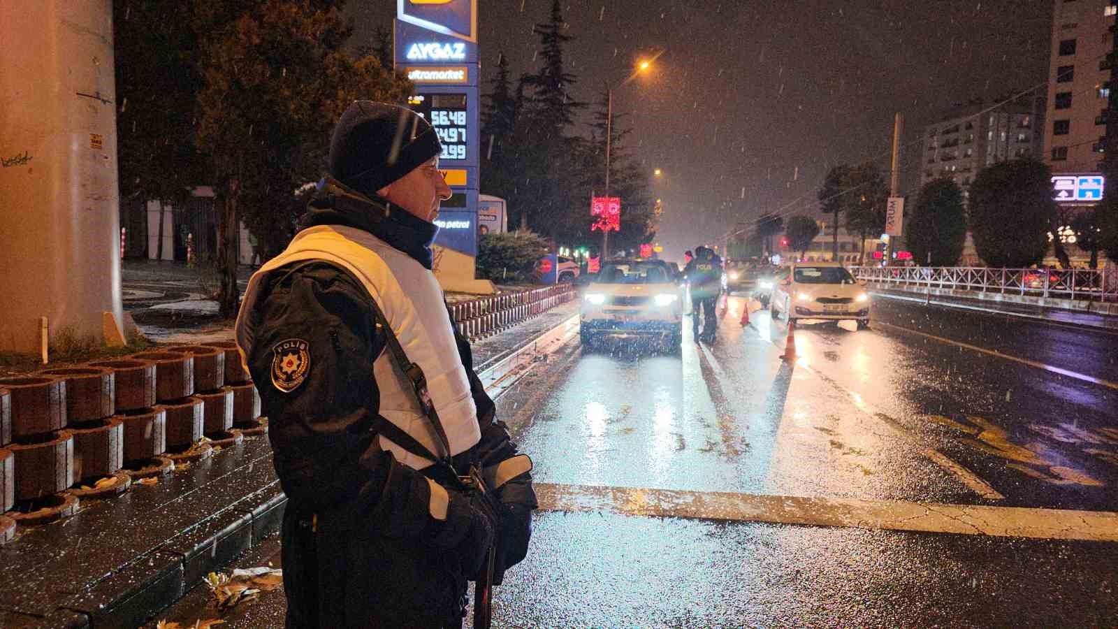 Kayseri’de polis ekipleri denetimleri artırdı