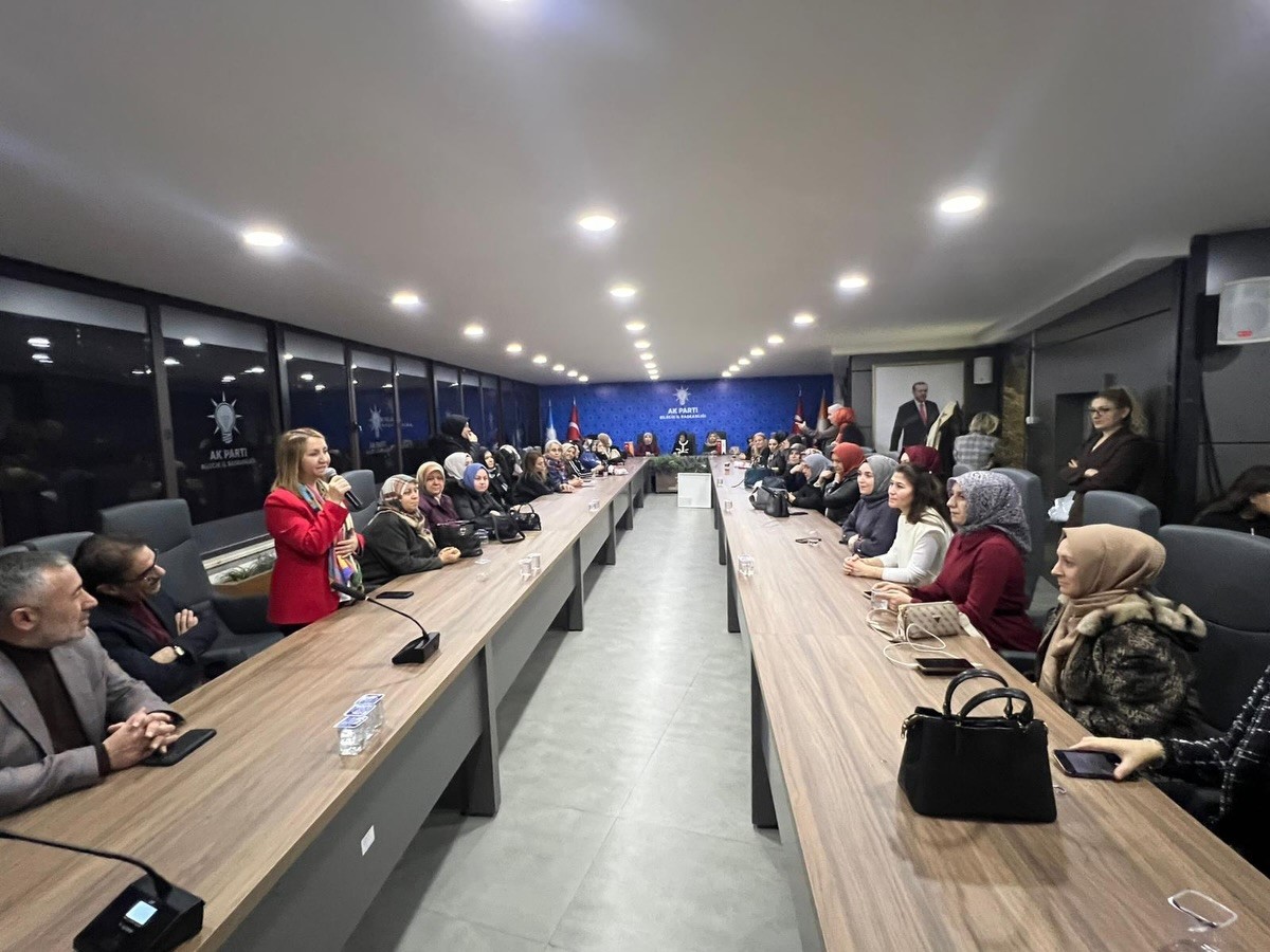 AK Parti Bilecik&rsquo;te &lsquo;T&uuml;rkiye Y&uuml;zyılı Lider Kadınlar Buluşması&rsquo; d&uuml;zenlendi
