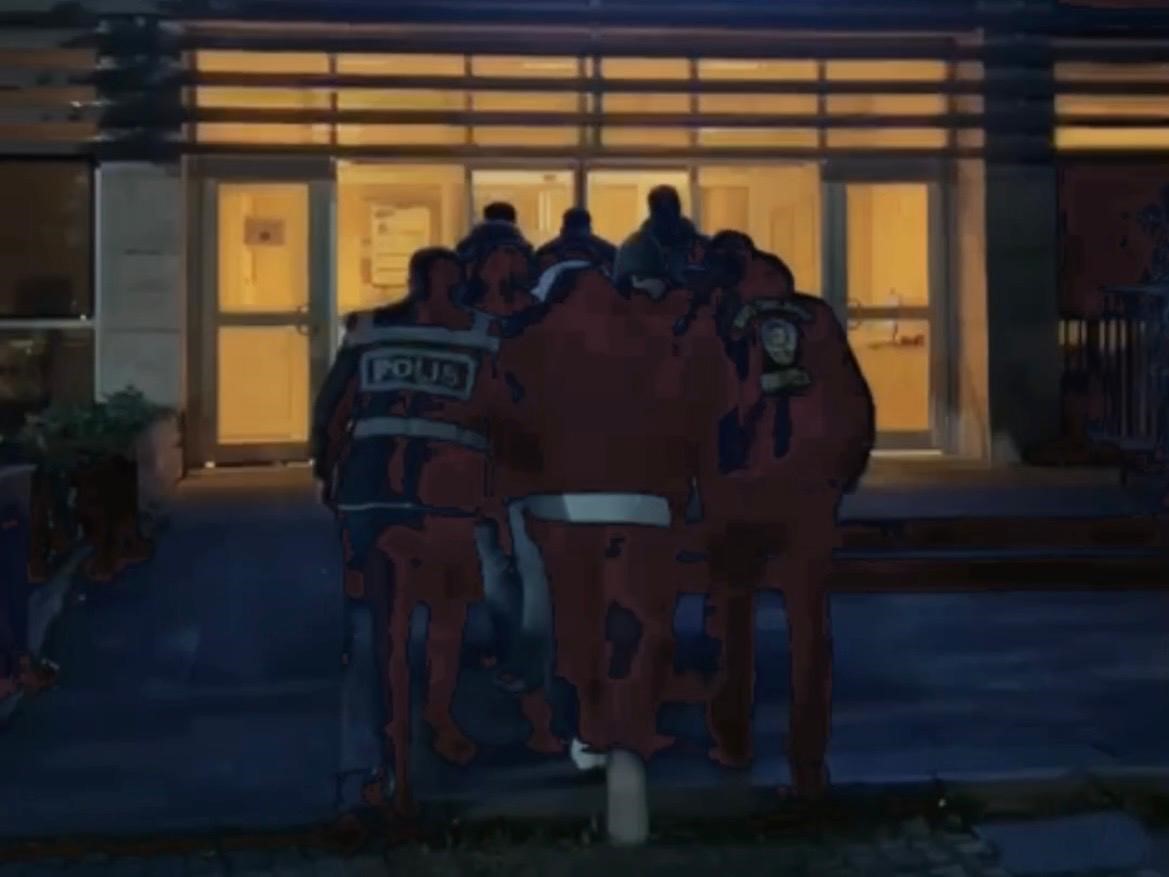 İzmir&rsquo;de ruhsatsız silah operasyonunda 4 ş&uuml;pheli yakalandı
