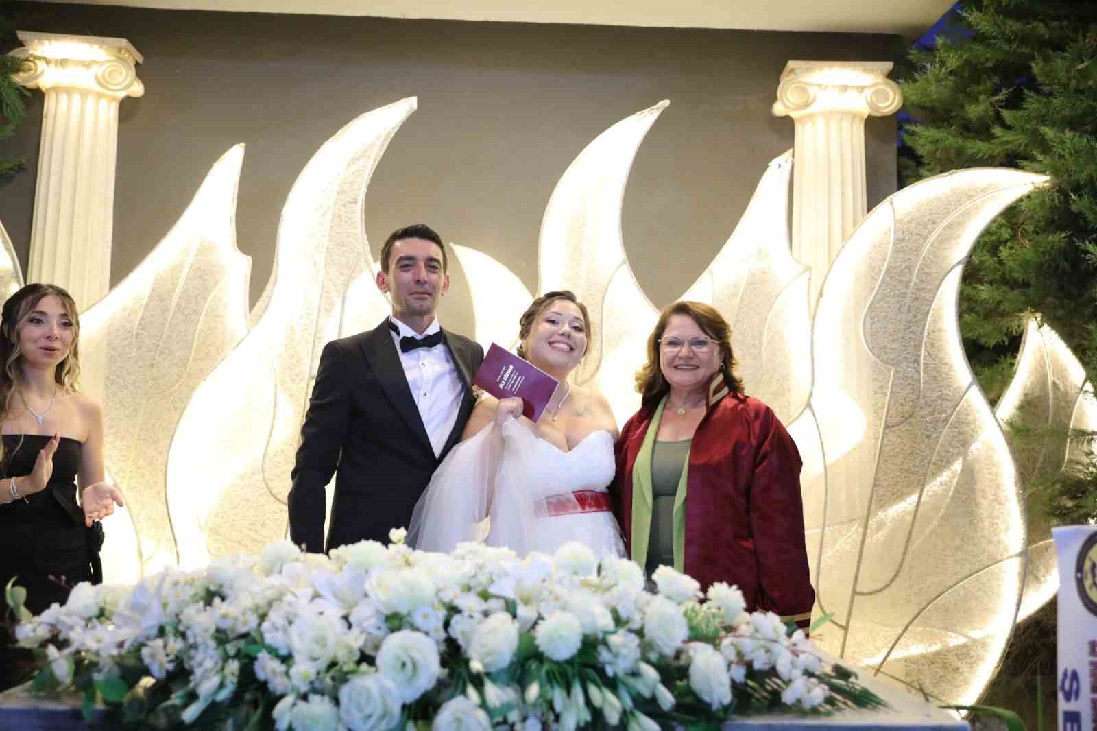 Didim&rsquo;de 2025 yılında 548 &ccedil;ift d&uuml;nya evine girdi
