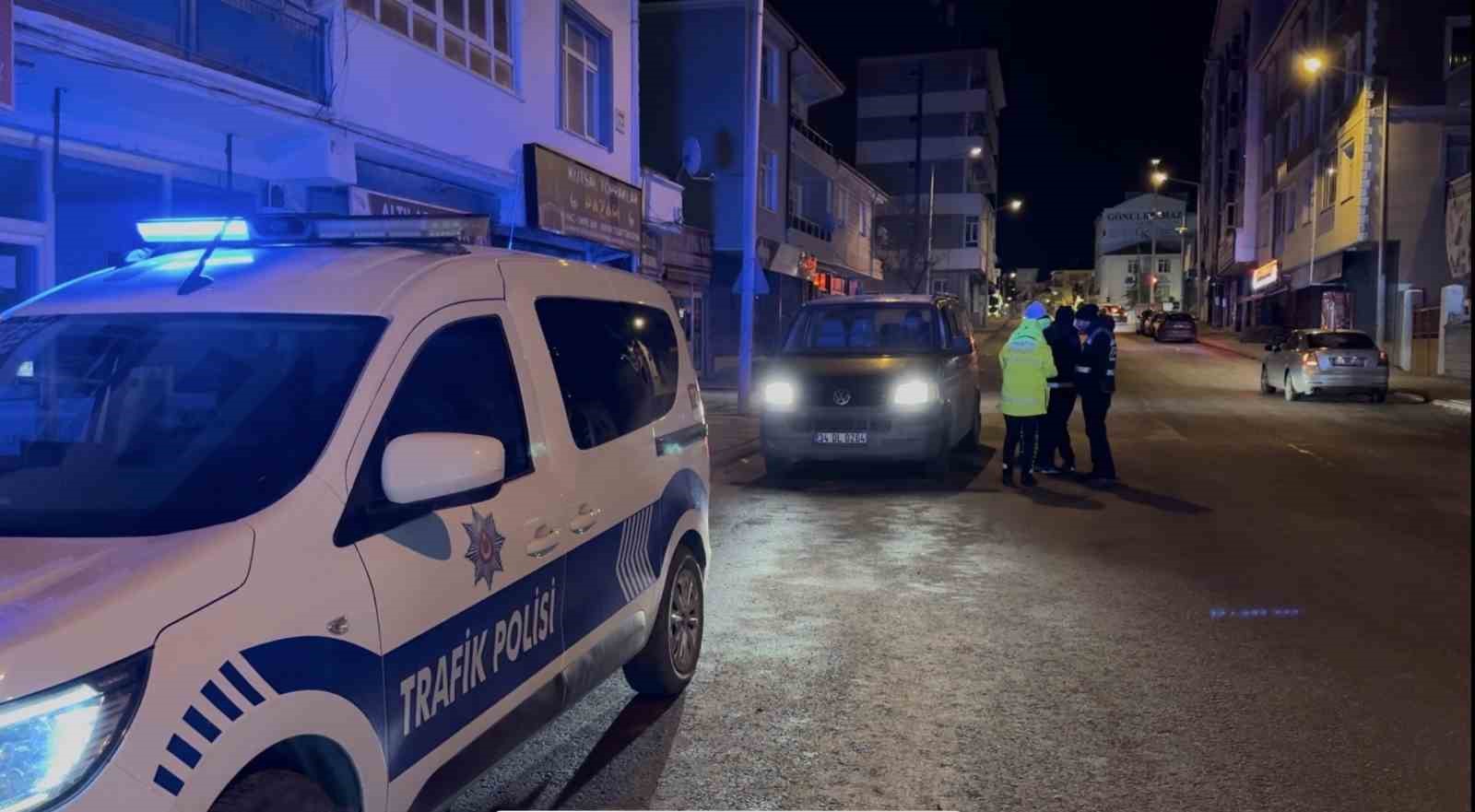 Kulu’da denetimlerde 990 kişi tek tek kontrol edildi