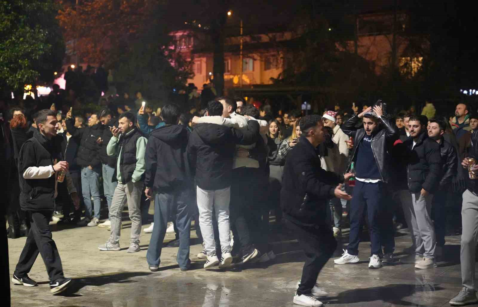 Denizli’de yılbaşı kutlamaları sakin geçti