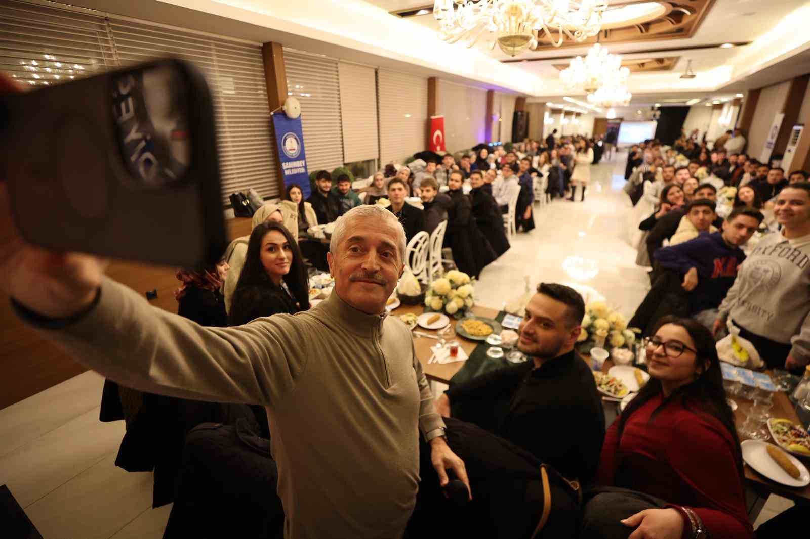 Tahmazoğlu Şahinbeyli öğrencilerle Bingöl ve Erzurum’da buluştu